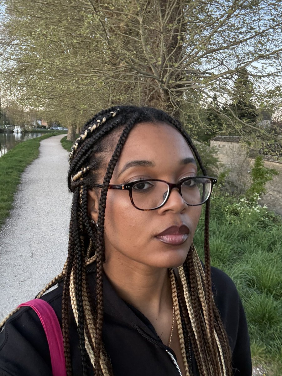 sarah ♡ JUSTB US TOUR tweet media