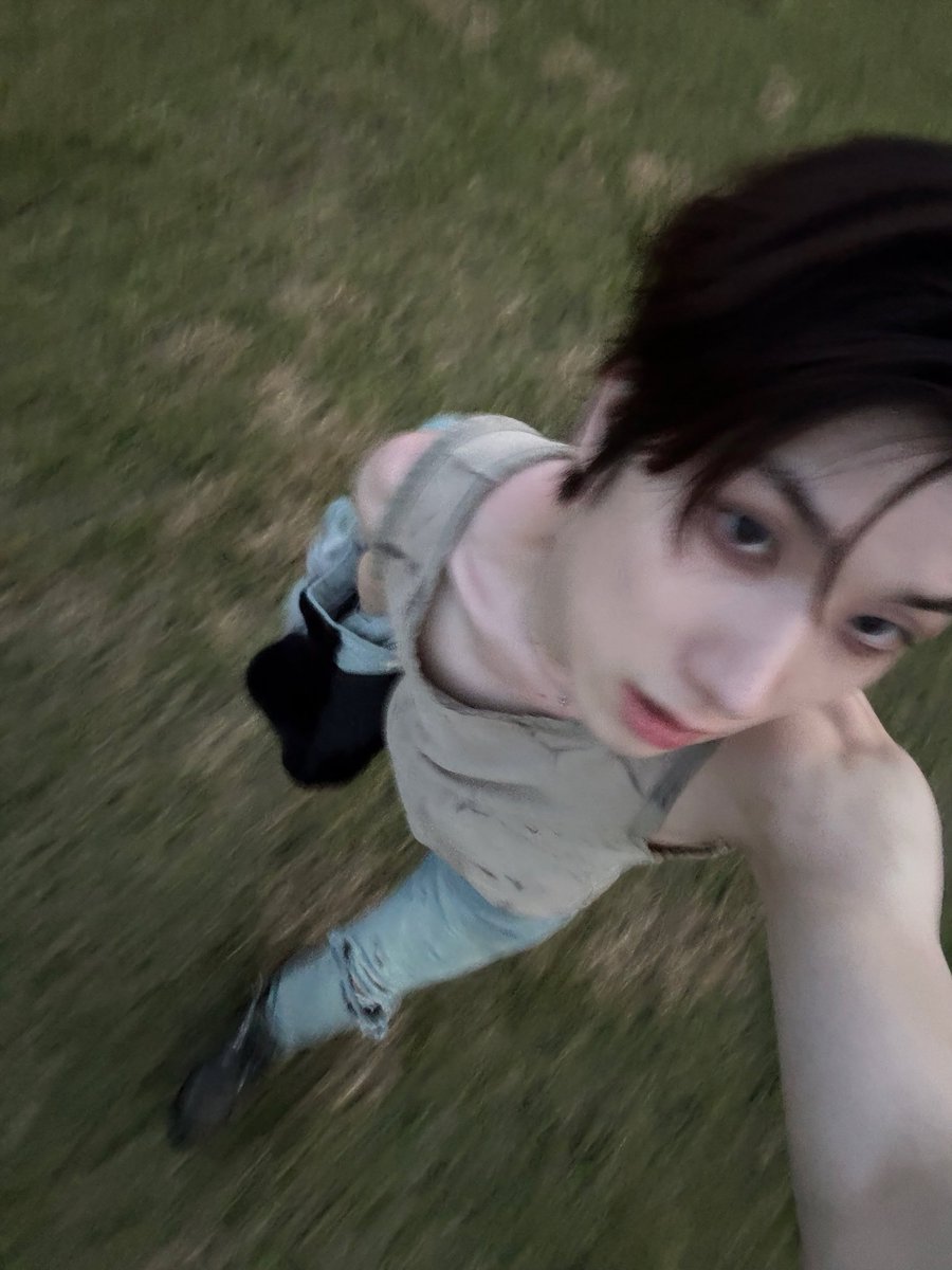 sarah ♡ JUSTB US TOUR tweet media