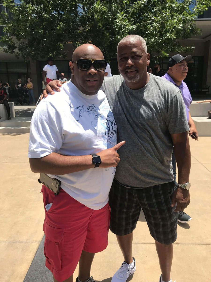 Sugar Shaun tweet media
