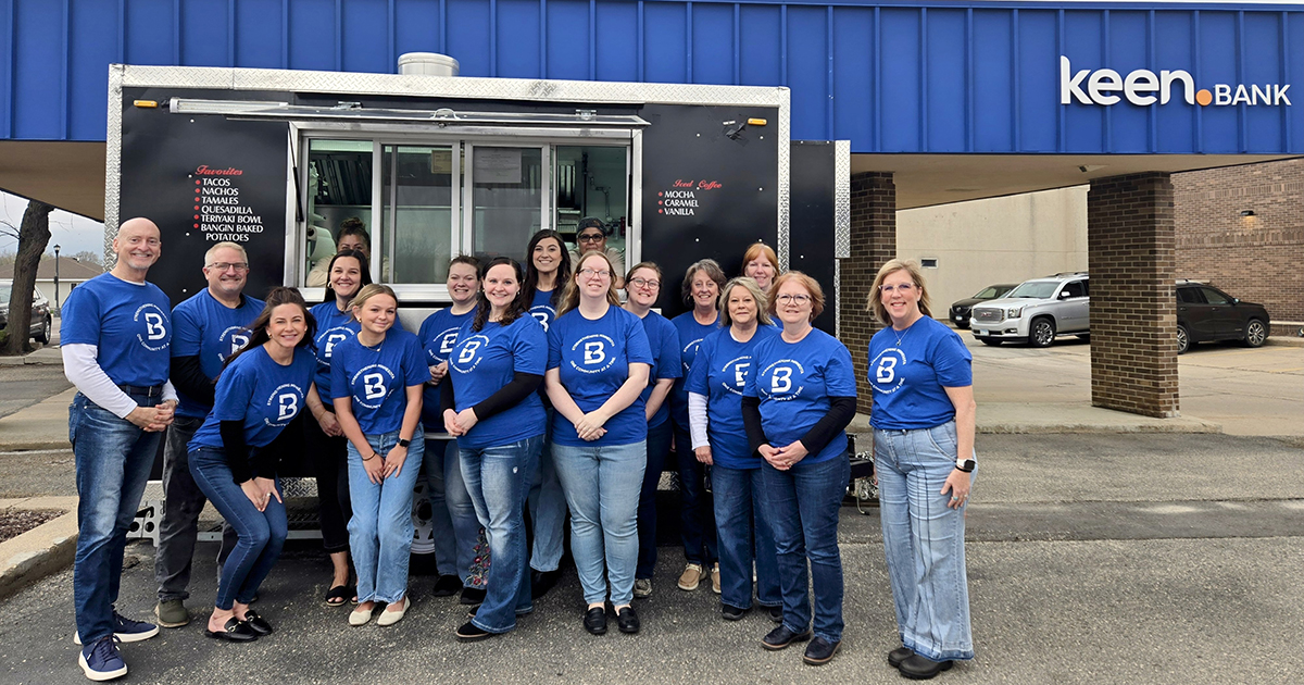 Don't let a little rain in the forecast stop you from a delicious lunch! ☂️Come celebrate #CommunityBankingMonth with the Lucia's Cocina #foodtruck TODAY from 11am – 3pm at our Waseca location! Member FDIC #BankLocally <a href="/BankInMinnesota/">BankIn Minnesota</a>