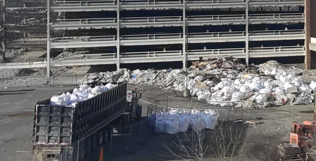 Walter Curt tweet media