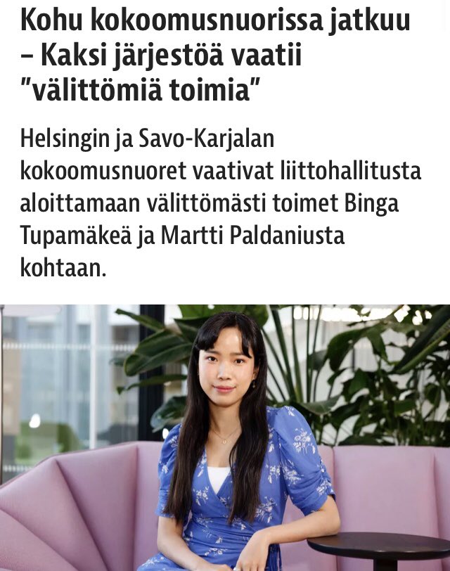 Saaga jatkuu.

Eilen kok. eduskuntaryhmä linjasi, ettei Tupamäellä ole ”enää puhe- ja läsnäolo-oikeutta kokoomuksen eduskuntaryhmässä.”

Tänään tuo. ”Tiedotteesta syntyy vaikutelma, että Tupamäen ja Paldaniuksen vaaditaan jättävän luottamustehtävänsä Kokoomusnuorten johdossa.”1/3