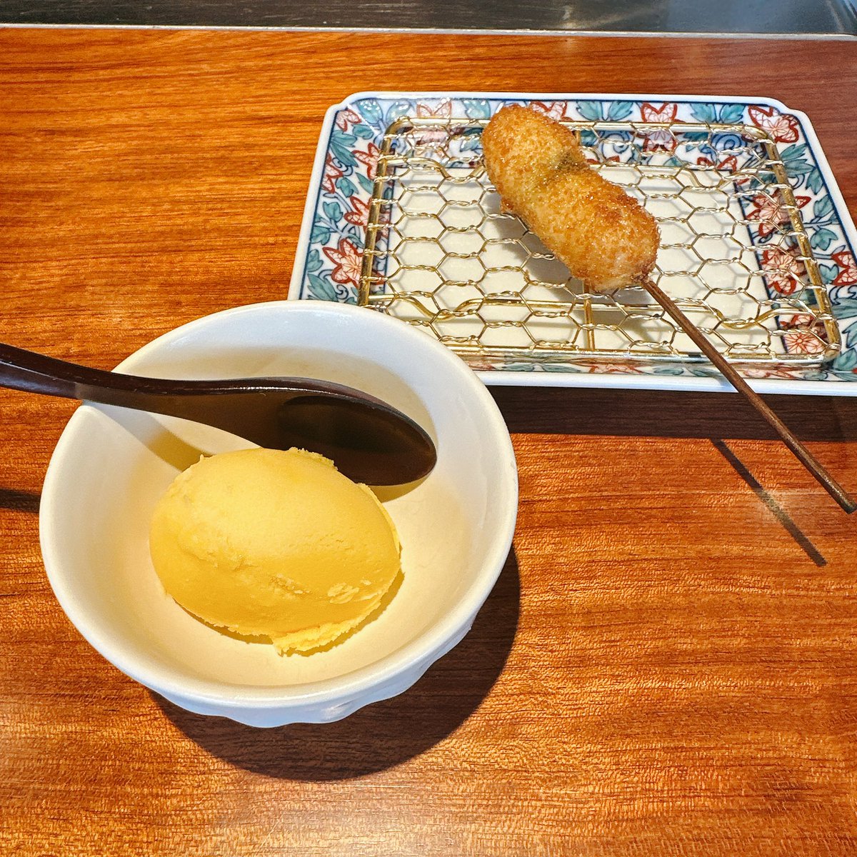 秋吉 香奈【KANAPI】OWN.アプリで筋トレなう！ tweet media