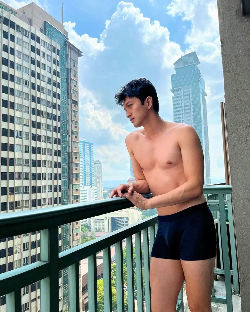 fineman real fine tweet media