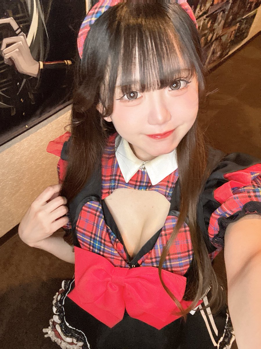 ろぐいん‼️
初めまして、お久しぶりです！
星月るなです😌💕
お久しぶりすぎて写真の撮り方忘れてました‥！少しずつリハビリします🥲
今日は緊張しております！
23-5でいます！
きてね！！