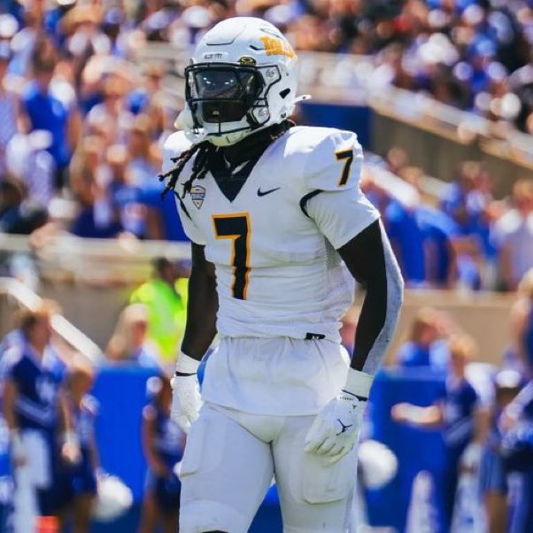 JoeRobbie tweet media