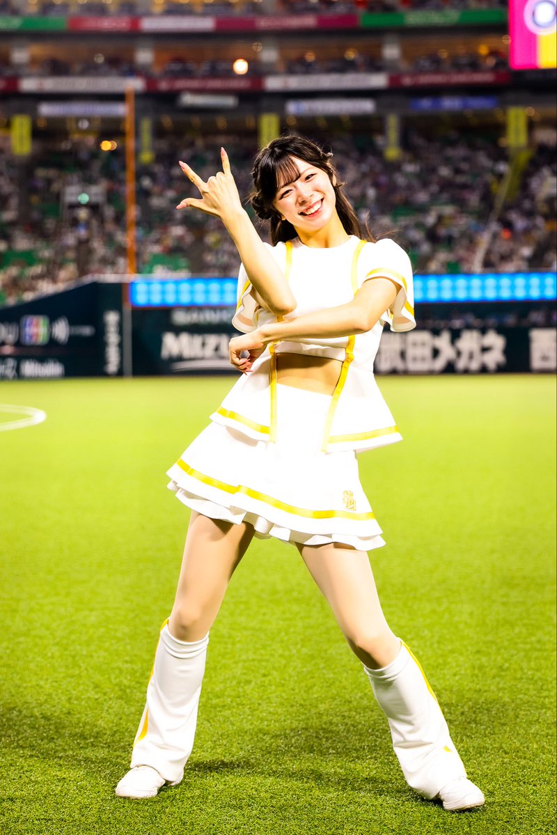 EOS5Dfreelife's tweet image. #hawksHoneys
#sbhawks
2026/4/17 ハニーフラッシュパーティー #Riona ちゃん