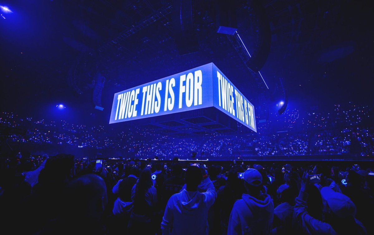 TWICE Charts tweet media