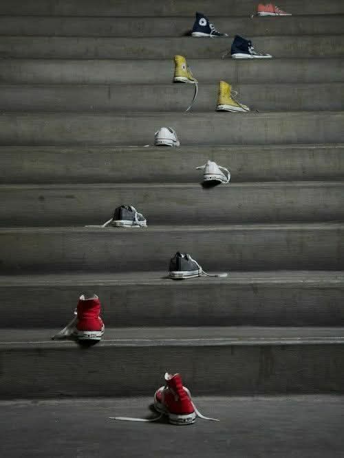 Keşke insanlar,
kırdıkları şeyin cam parçası değil de,

" Can parçası " olduğunu anlasalar ..!
#iyiakşamlar 
#okuldaşiddetehayır 
#EgitimdeŞiddeteHayır