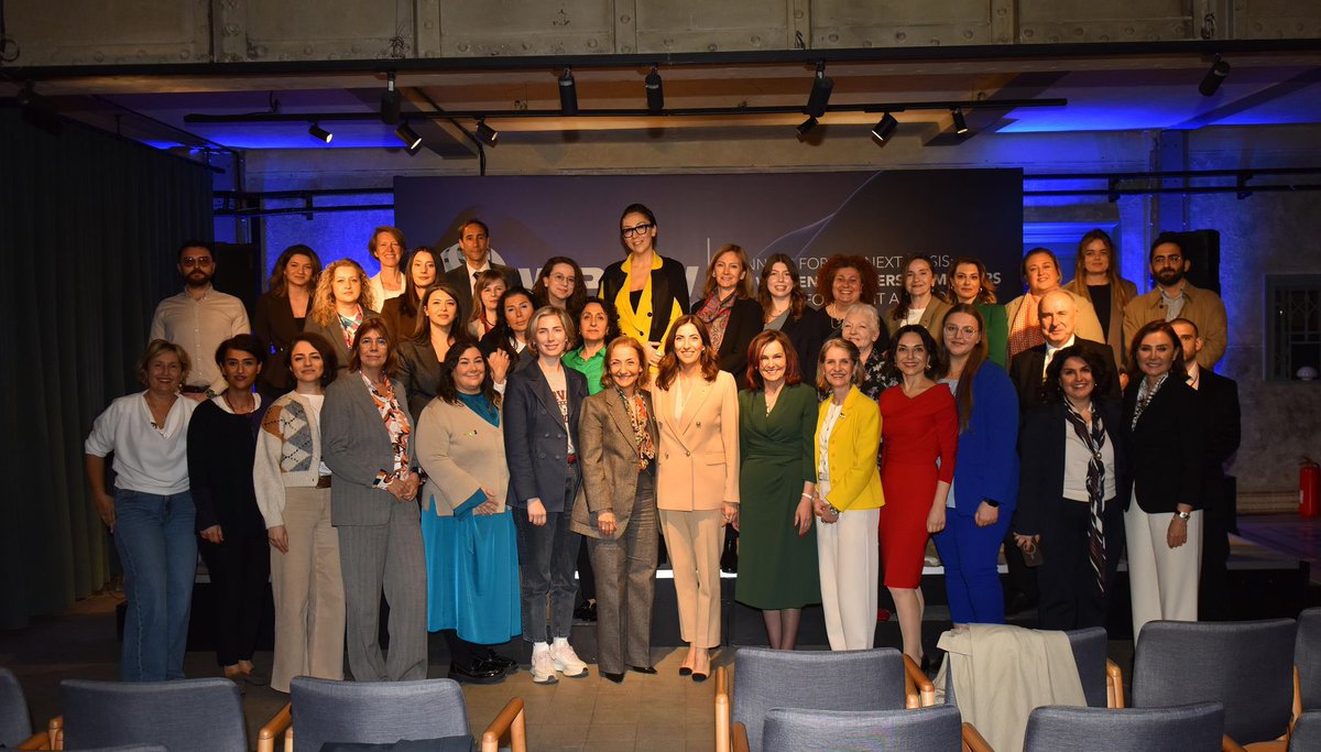Wpgworg's tweet photo. Our Istanbul panel successfully concluded with opening remarks by Tina Blohm and Evrim Rızvanoğlu. Moderated by Tülin Daloğlu, the discussion featured Dionysia-Theodora Avgerinopoulou, Wera Hobhouse and Daan Roovers, with a keynote speech by Gabriela Morawska-Stanecka. https://t.co/zBInB3oh2y
