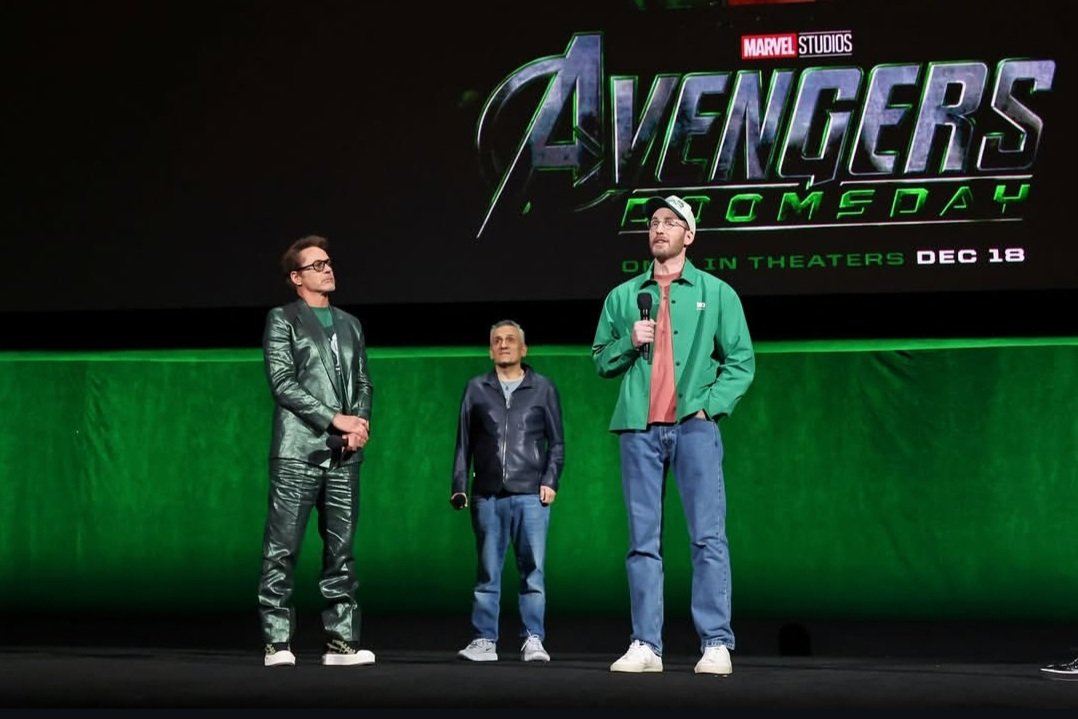 rantwagon1's tweet photo. Not crazy about this new Willy Wonka reboot #avengers #doomsday #robertdowneyjunior #Chrisevans #marvel https://t.co/8oAyv94ZqF