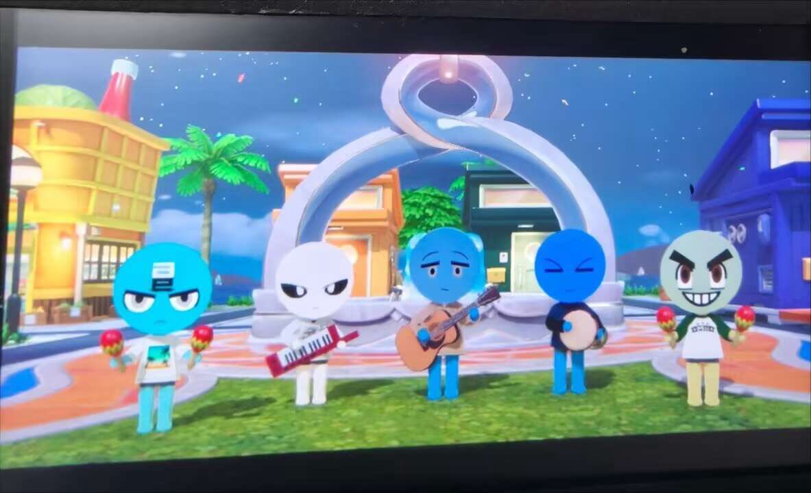 EkieWhite tweet media