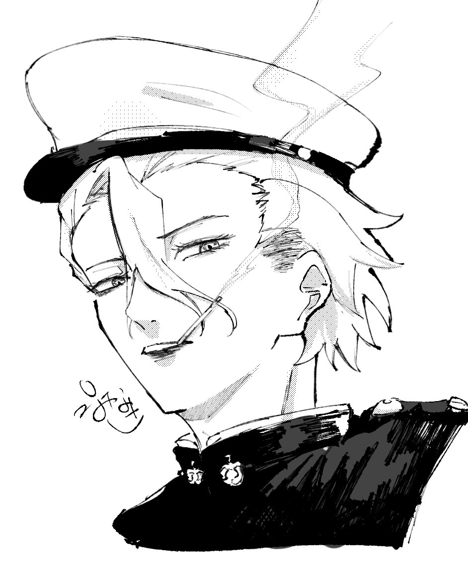 🚬軍帽かぶれ〜‼️‼️‼️