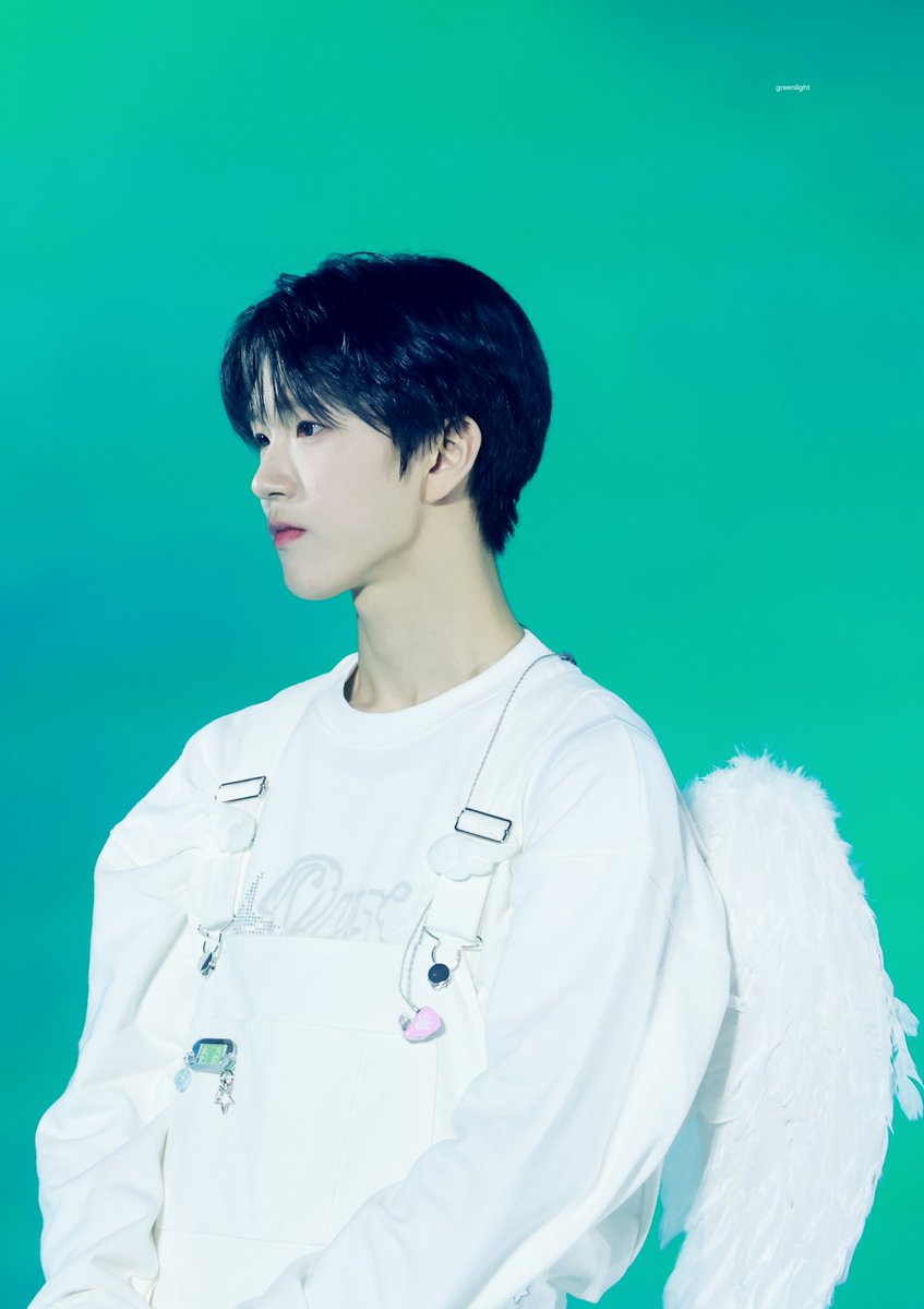𝐠𝐫𝐞𝐞𝐧𝐥𝐢𝐠𝐡𝐭 💚 tweet media