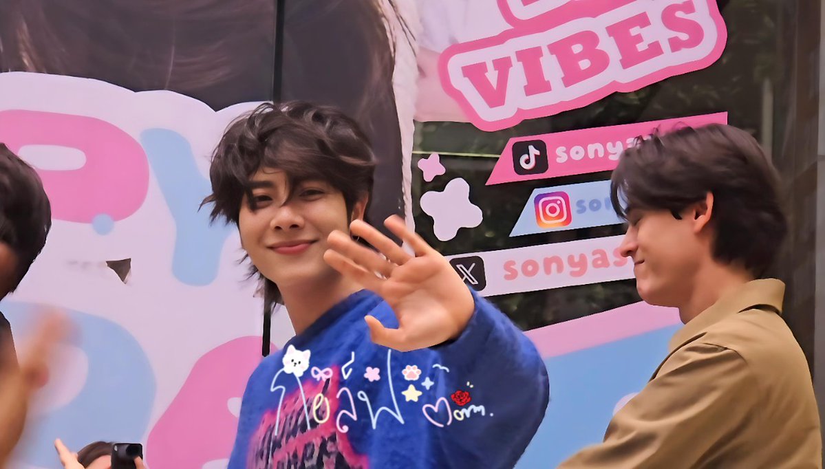 🐱แม่กอบกู้ (ลูกตั้งให้) 🐶🍫👬 tweet media