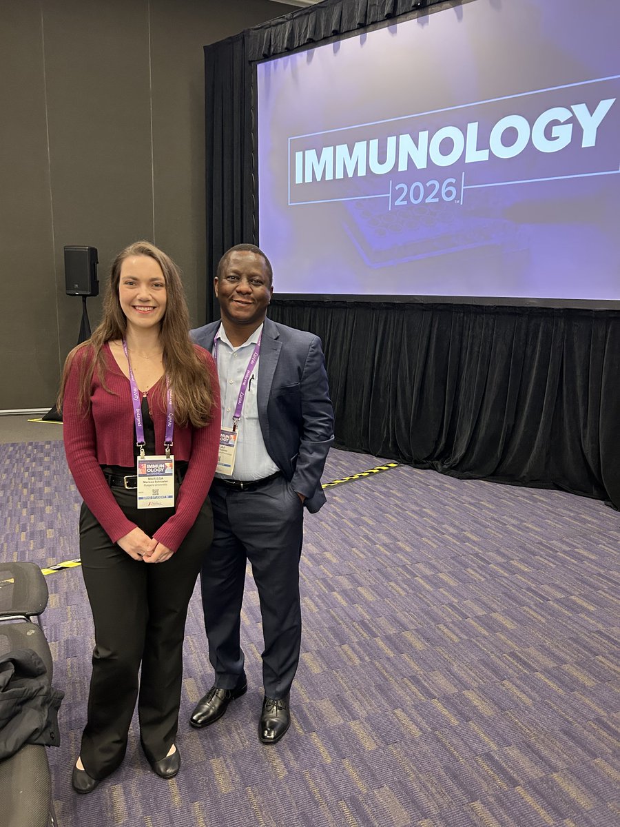 thomaslabRIT's tweet photo. ⁦@thomaslabRIT⁩ ⁦@HudsonLabRIT⁩ we mentored Marissa @rittigers, now she is a podium presenter ⁦@ImmunologyAAI⁩, 👏👏👏 https://t.co/sIcykpnHo6