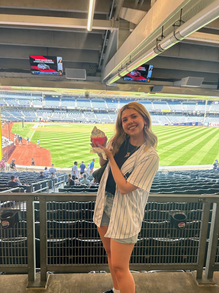 MADS ⚾️ tweet media