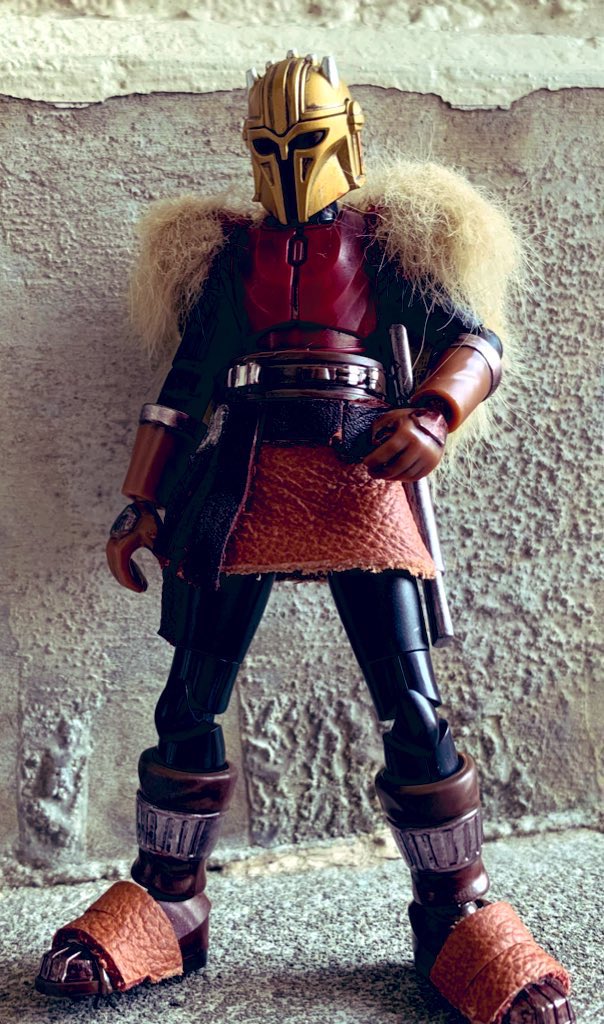 サナン tweet media