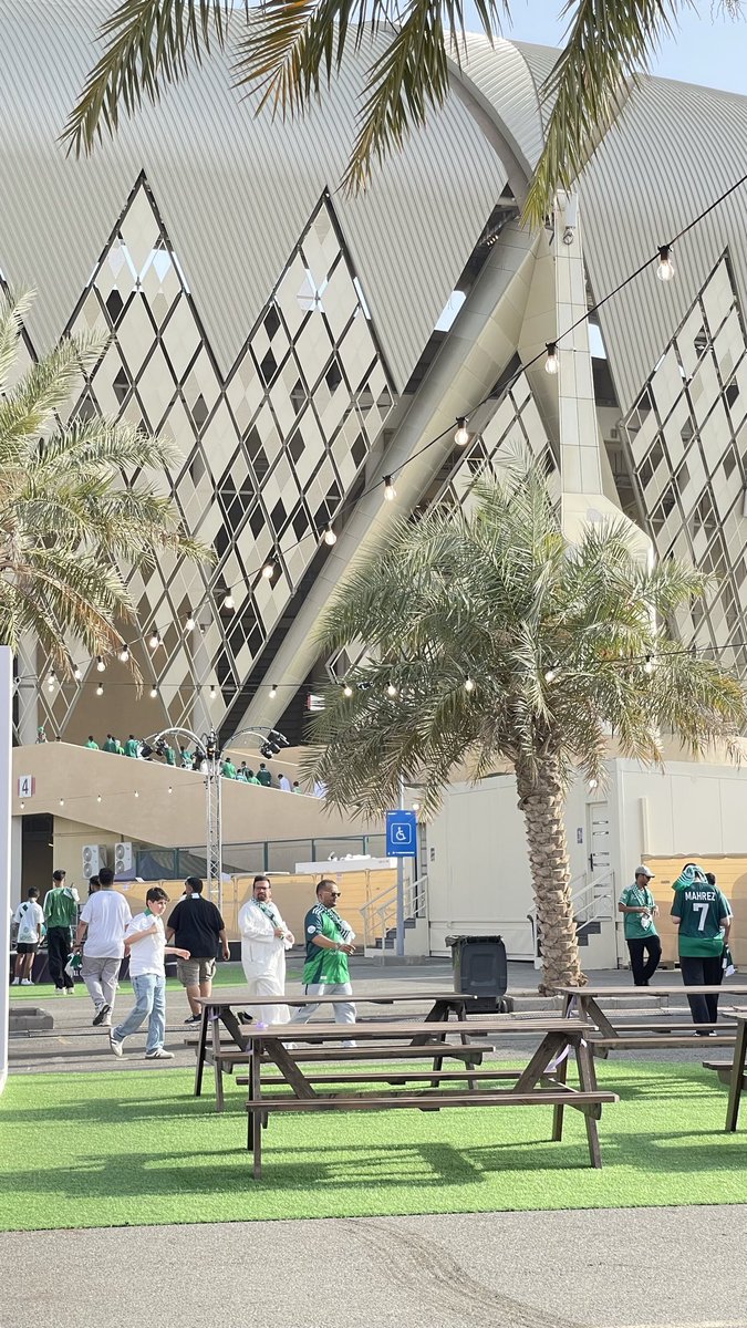 عُهود السقاف tweet media