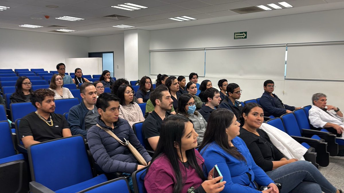 ColegioOaxaca's tweet image. Nuestra FIoNA nos ha enviado fotos de sus andanzas en capacitaciones de toma de biopsia por aspiración. Muy agradecidos con nuestros compañeros citopatologos del INDRE por fomentar este apoyo para las futuras generaciones. 🔬