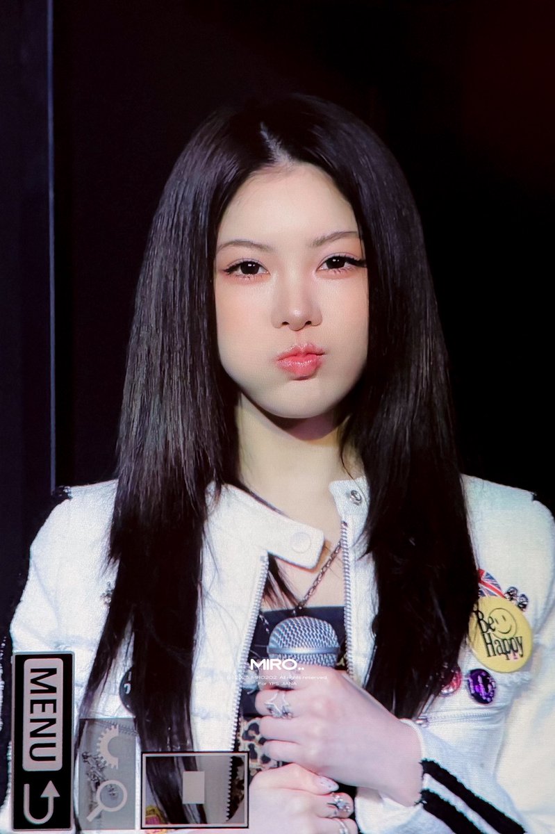 MIRO2O2's tweet photo. 260417 #영파씨 #YOUNGPOSSE #지아나 #JIANA https://t.co/yfjQQNMzfA