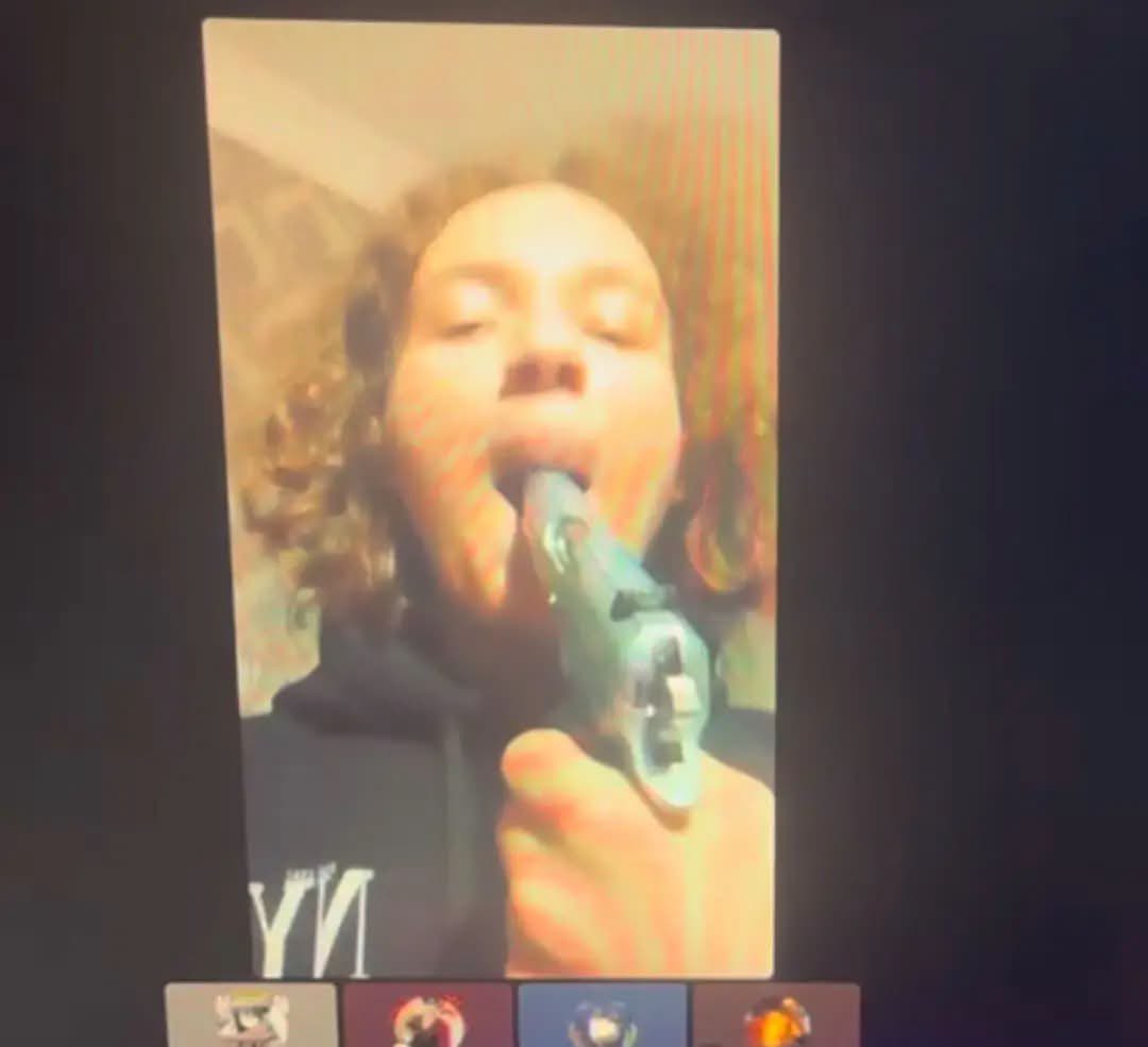 The Chef ¹ ⁹ ⁰ ⁷💛💙 tweet media