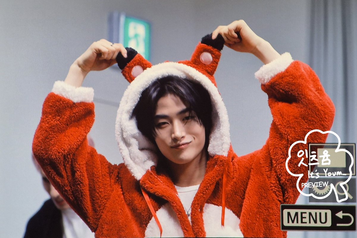 잇츠윰 tweet media