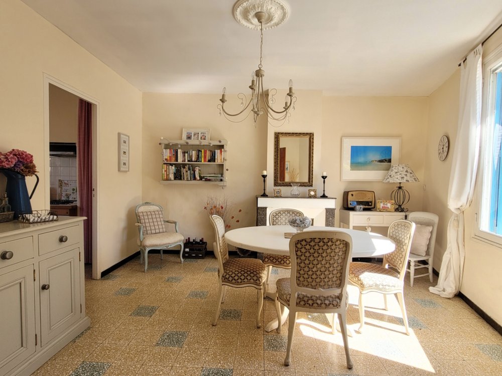 Cle_France tweet media