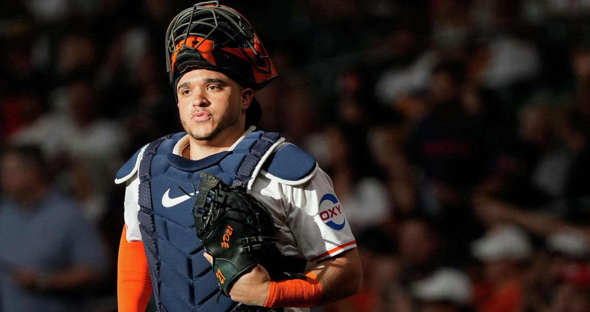 LOS ASTROS EN EMERGENCIA DETRÁS DEL PLATO 🔴✅

Yainer Díaz le han estafado 9 bases en 9 intento, presenta uno de los peones pop time de la Liga con 2.00. 

Su Fielding run Value es de Los mas deficientes entre los receptores con -3.