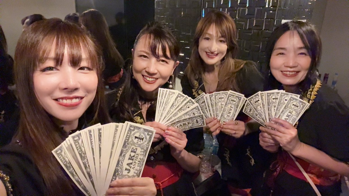 悪女時代【公式】アラフォーアイドル tweet media