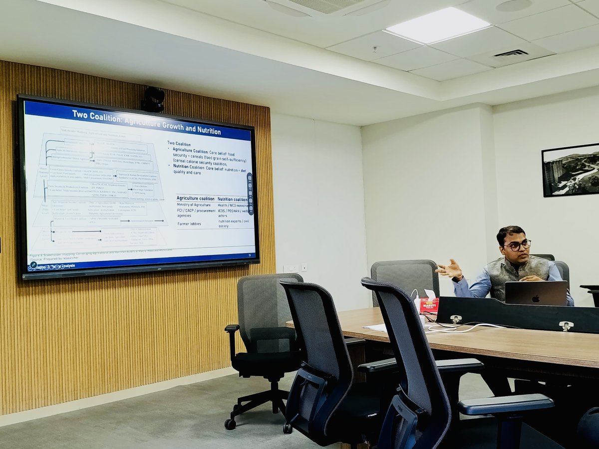 Ashank Desai Centre for Policy Studies, IIT Bombay tweet media