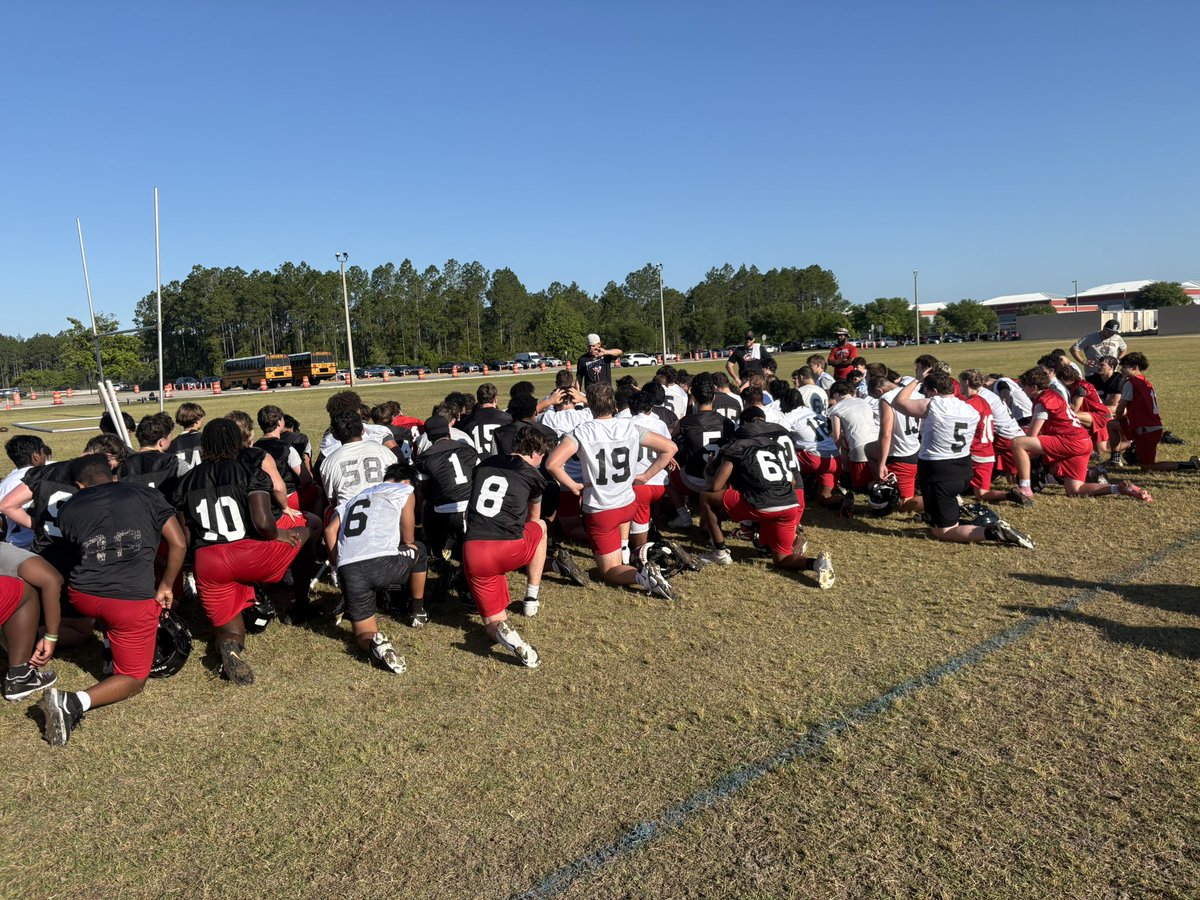 CREEKSIDE FOOTBALL tweet media