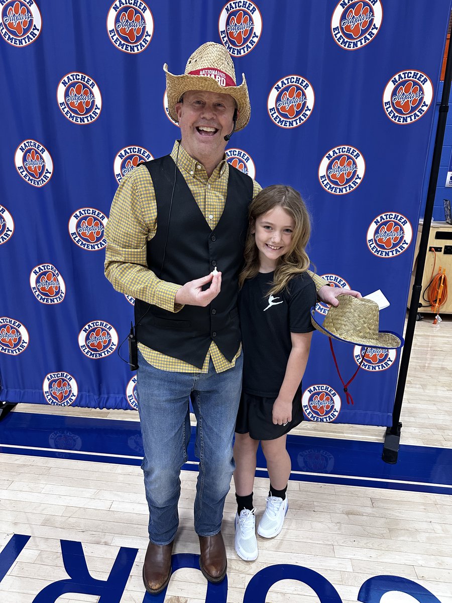 NatcherGAT's tweet photo. Our students recognized two of their favorite staff members today with Golden Goose awards! Congratulations to Ms. Saylor and Mr. Swack! @NatcherElem @WarrenCoSchools https://t.co/XbcCnszXie
