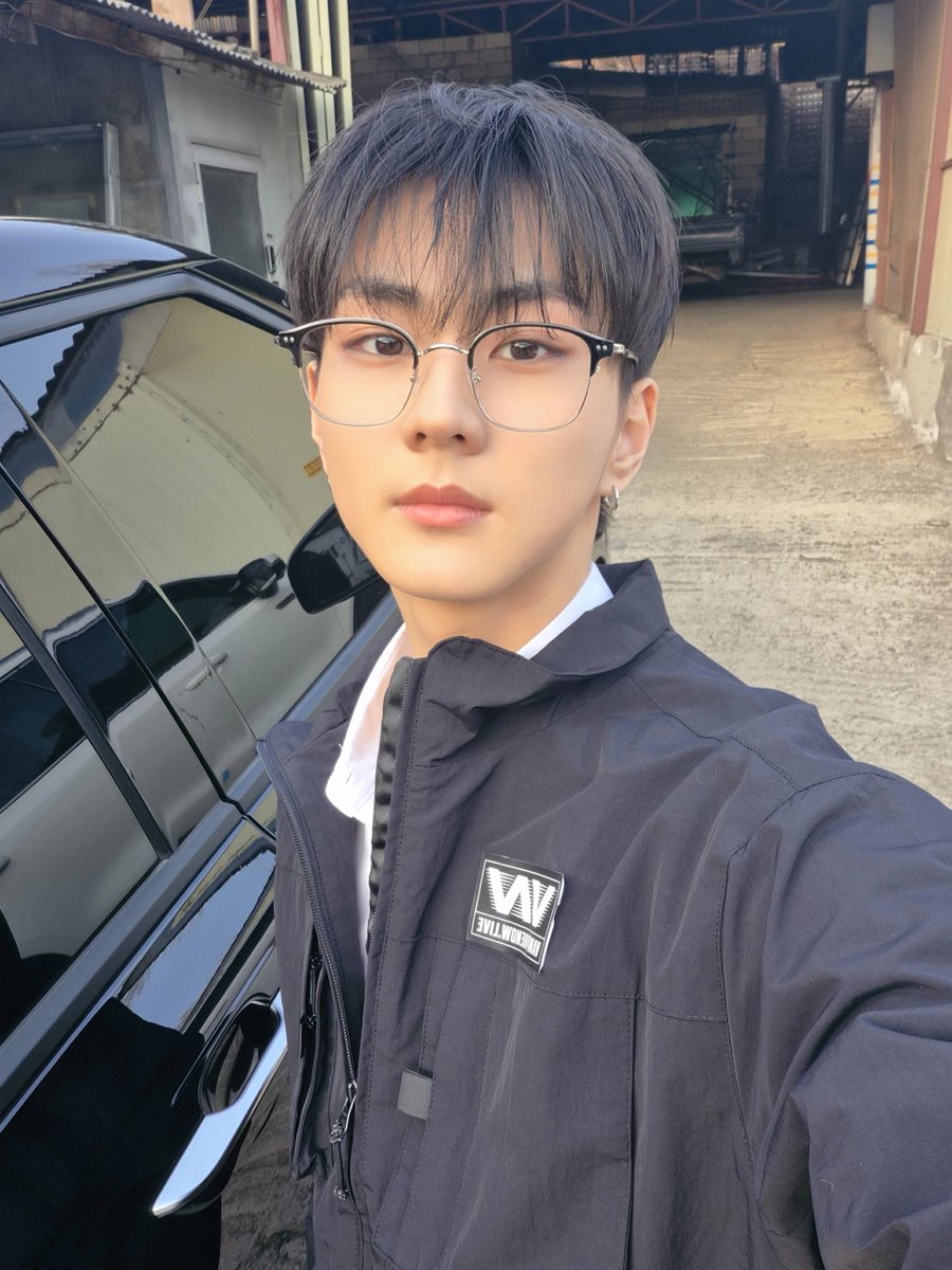 ˚⋆♡̷ ྀིྀི tweet media