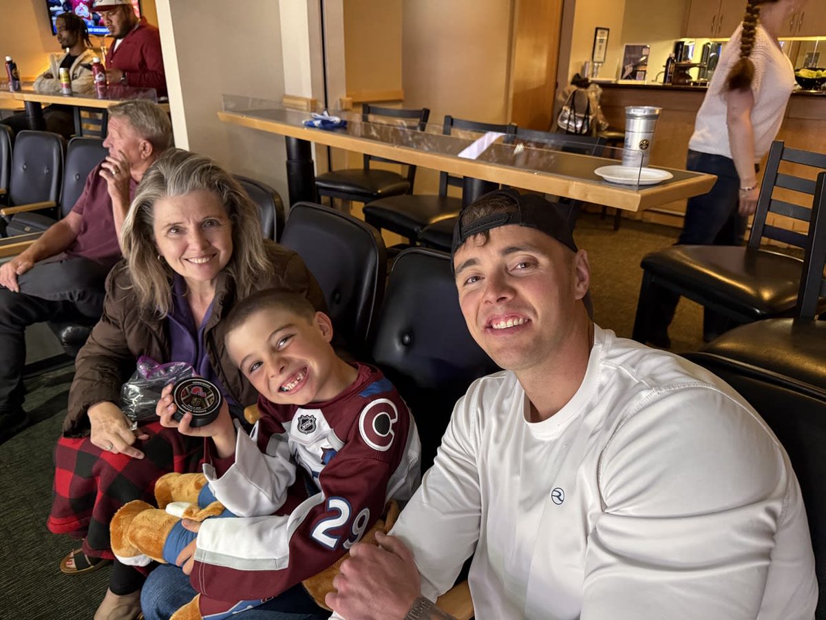 PRC_PrepRite's tweet image. What a game! 🔥 Thanks to everyone who joined us last weekend for the Avs vs. Golden Knights game. These are the kind of moments we love that go beyond business. So much fun.
#buildingalegacy #prepritecoatings #avsnation #suitelife #goodmemories #coloradoavalanche #gamedayvibes