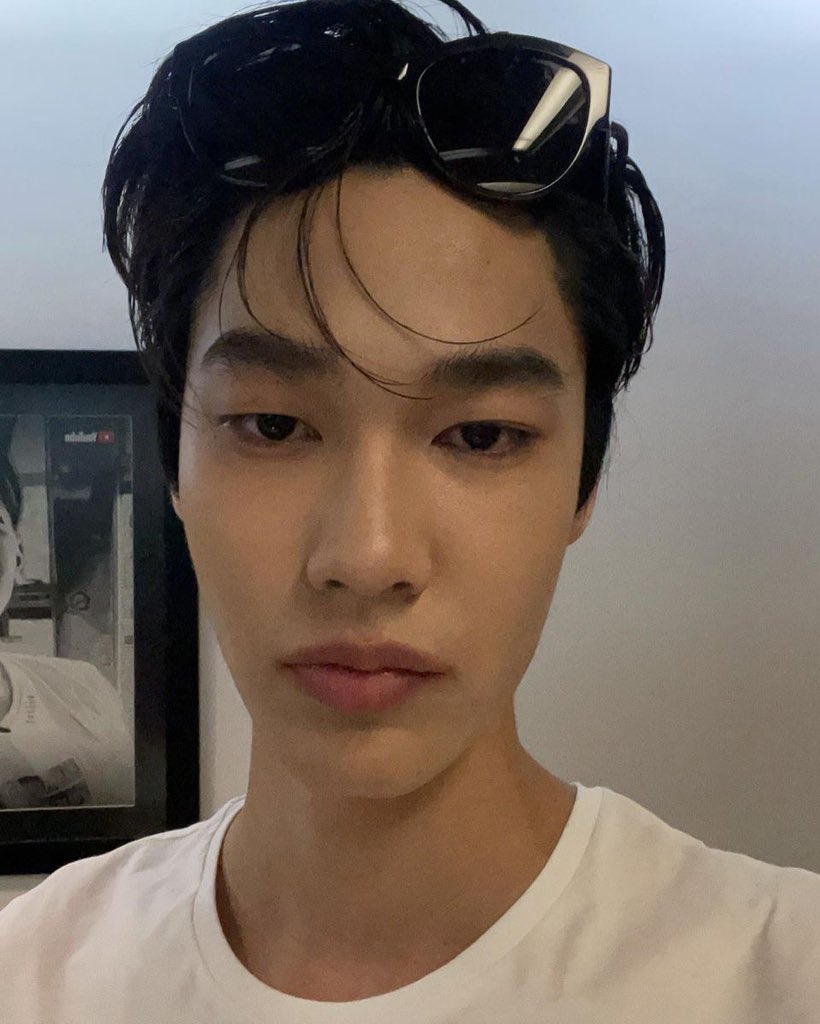 MC: Website. tweet media