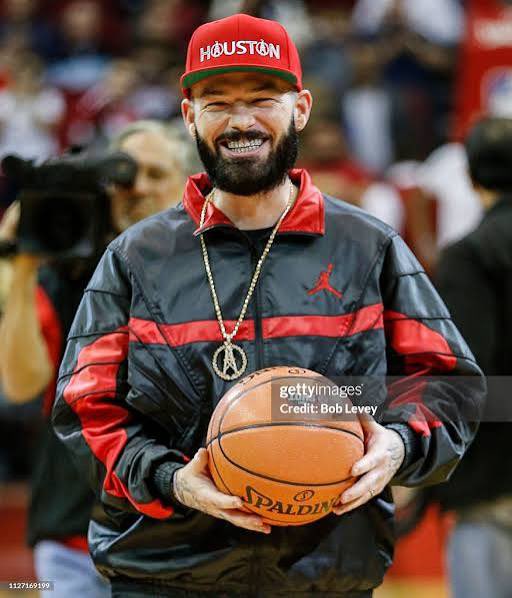 Rockets announce Paul Wall (<a href="/paulwallbaby/">Paul Wall - The Great Wall</a>) will perform at halftime of Game 3 at Toyota Center next Friday night.

The Peoples Champ is back 🚀