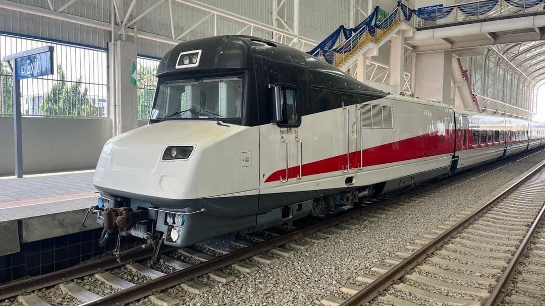 電子雲製サクラ🦊 tweet media