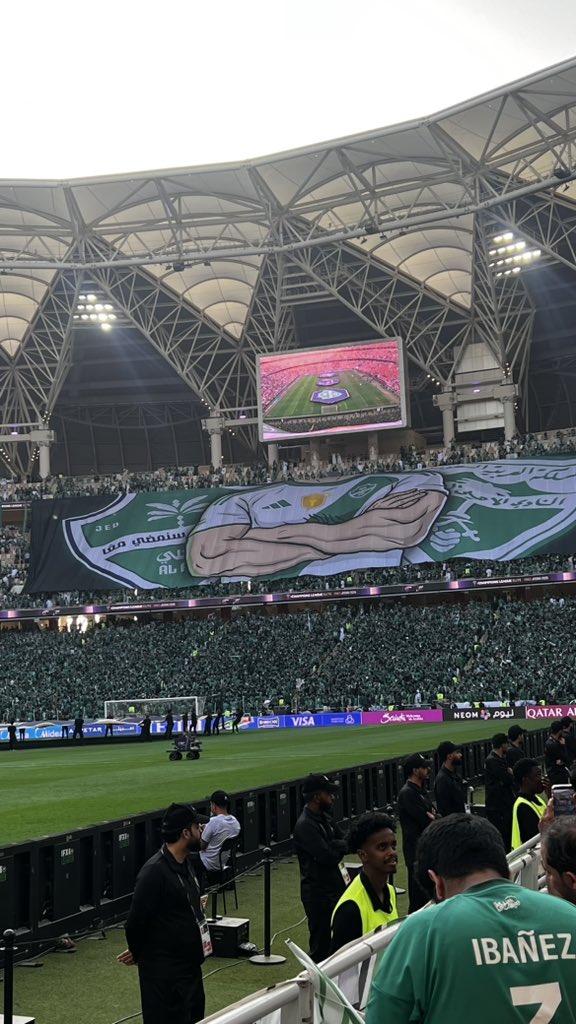 عمر القرشي tweet media