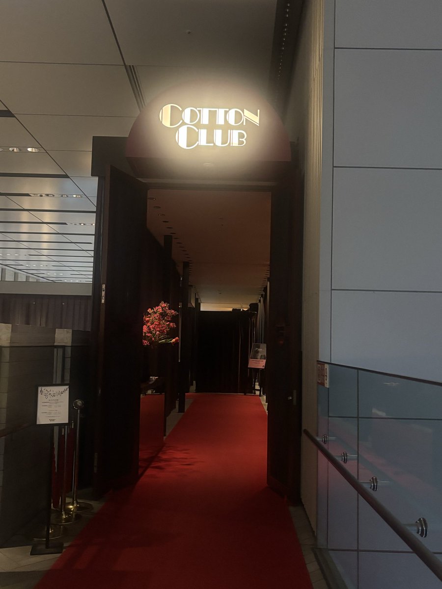 ミツエ tweet media