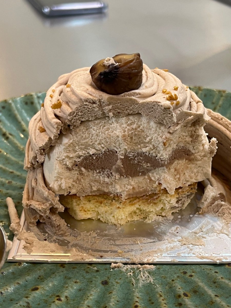 jonnybear381's tweet image. Dive into a soundscape that wraps you— soft piano, wind chimes, and a whisper of rain. Press play, close eyes, let the day melt. Perfect 5-min escape. #MusicMoment #Soundscape #CalmVibes