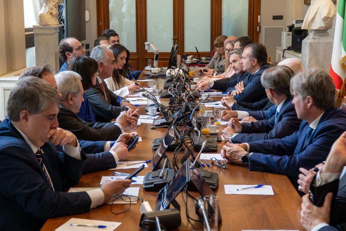 Reza Pahlavi tweet media