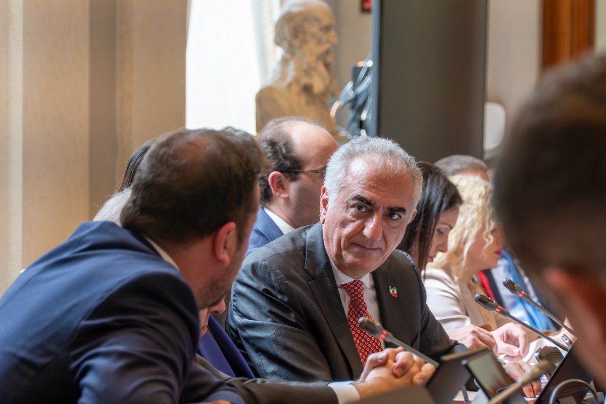 Reza Pahlavi tweet media