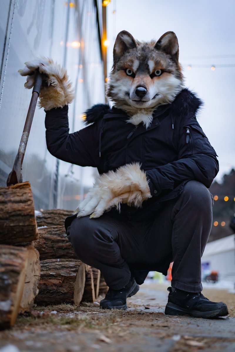 jansoreejr's tweet photo. 십벌지목이라고 알아?
#FursuitFriday
#Kkes https://t.co/Rn4rlcEdj6