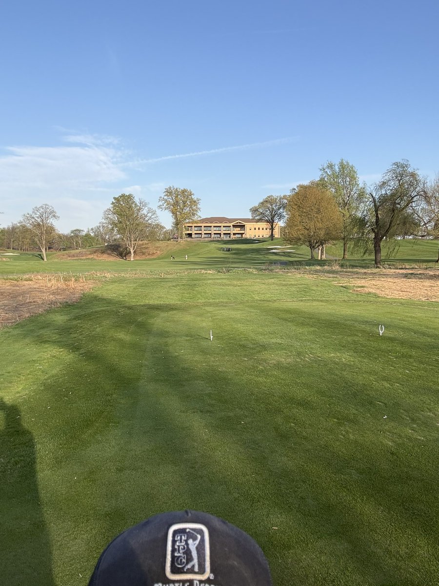 Golden hour 9.   #grind