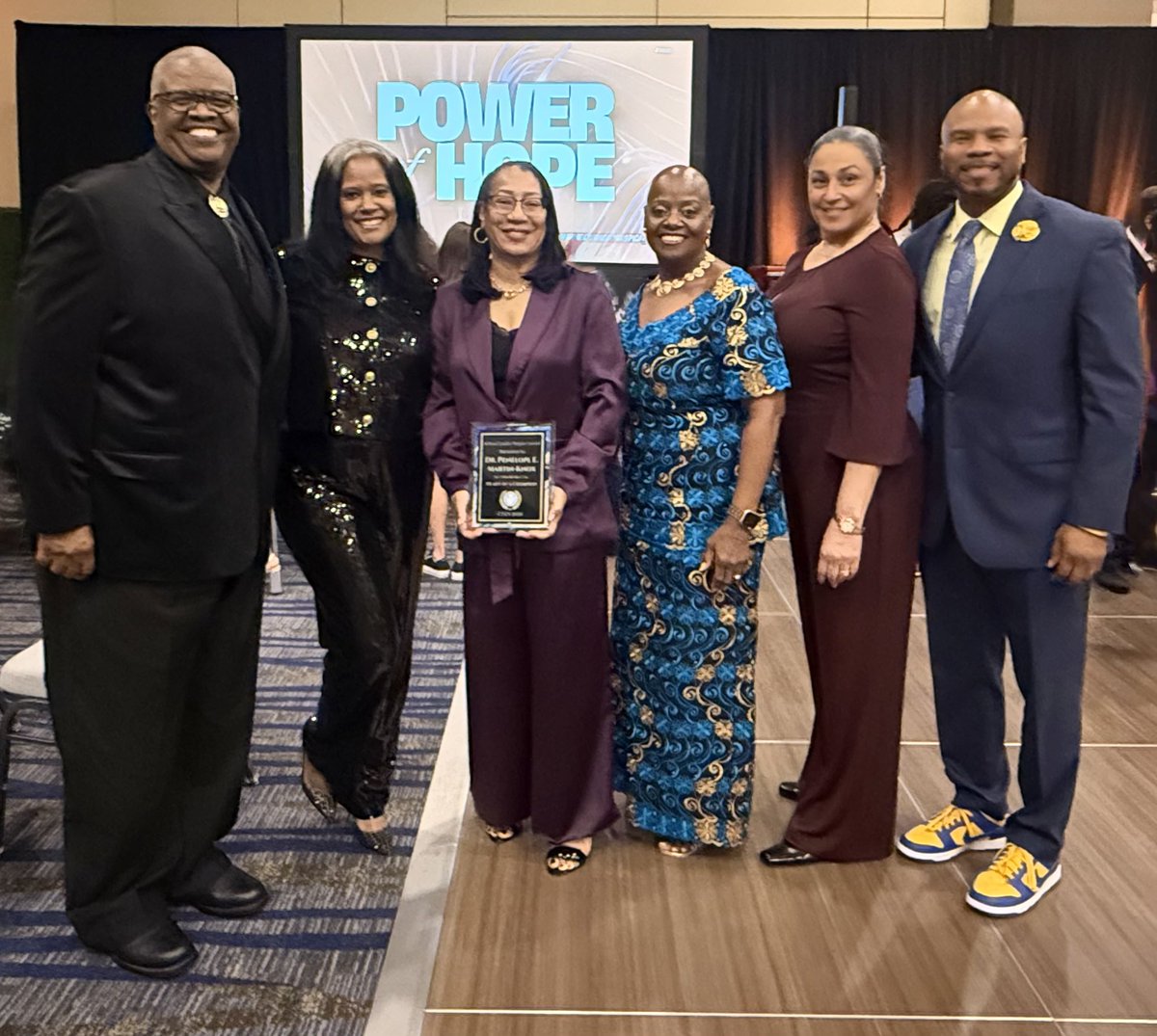 𝓓𝓻. 𝓟𝓮𝓷𝓮𝓵𝓸𝓹𝓮 𝓔. 𝓜𝓪𝓻𝓽𝓲𝓷-𝓚𝓷𝓸𝔁🎶 tweet media