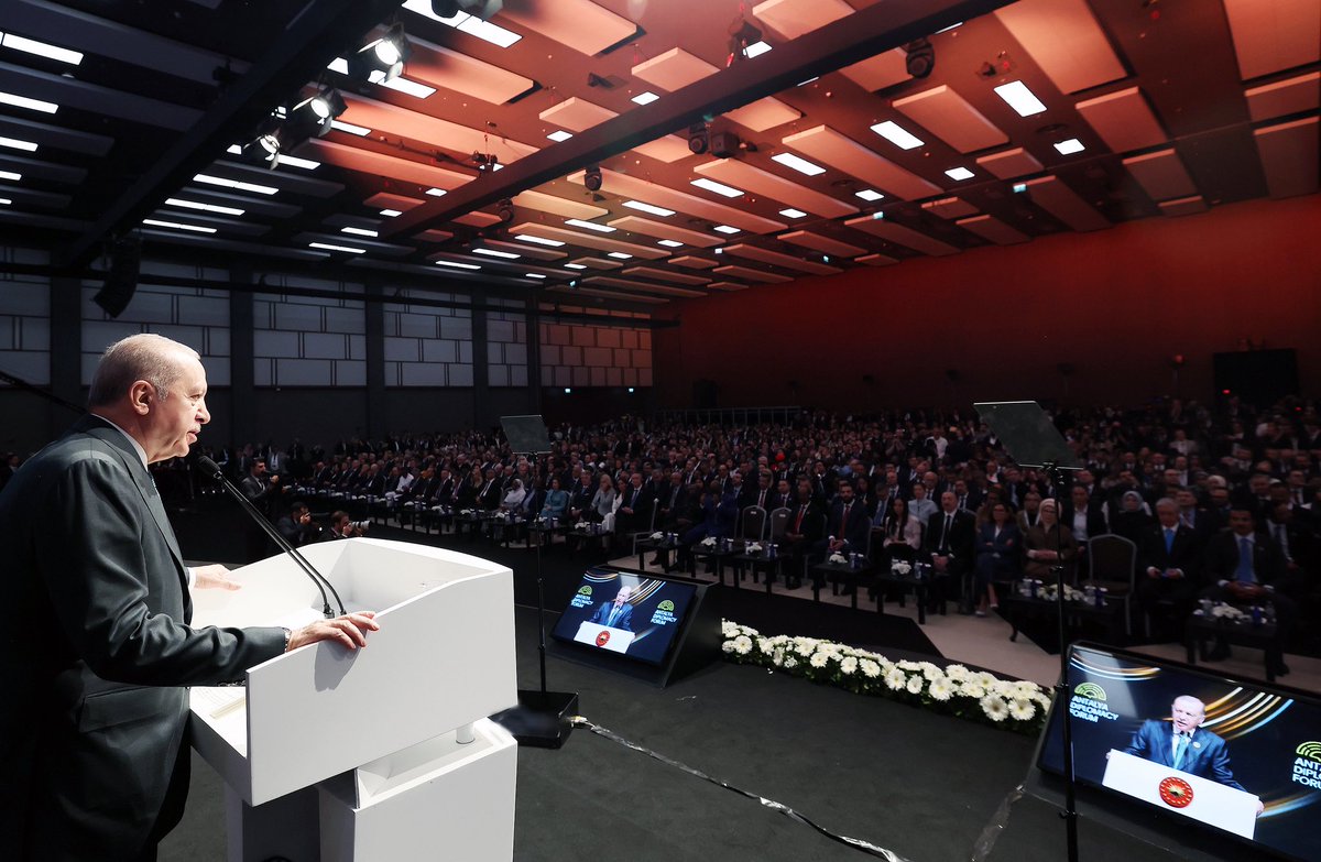 Emine Erdoğan tweet media