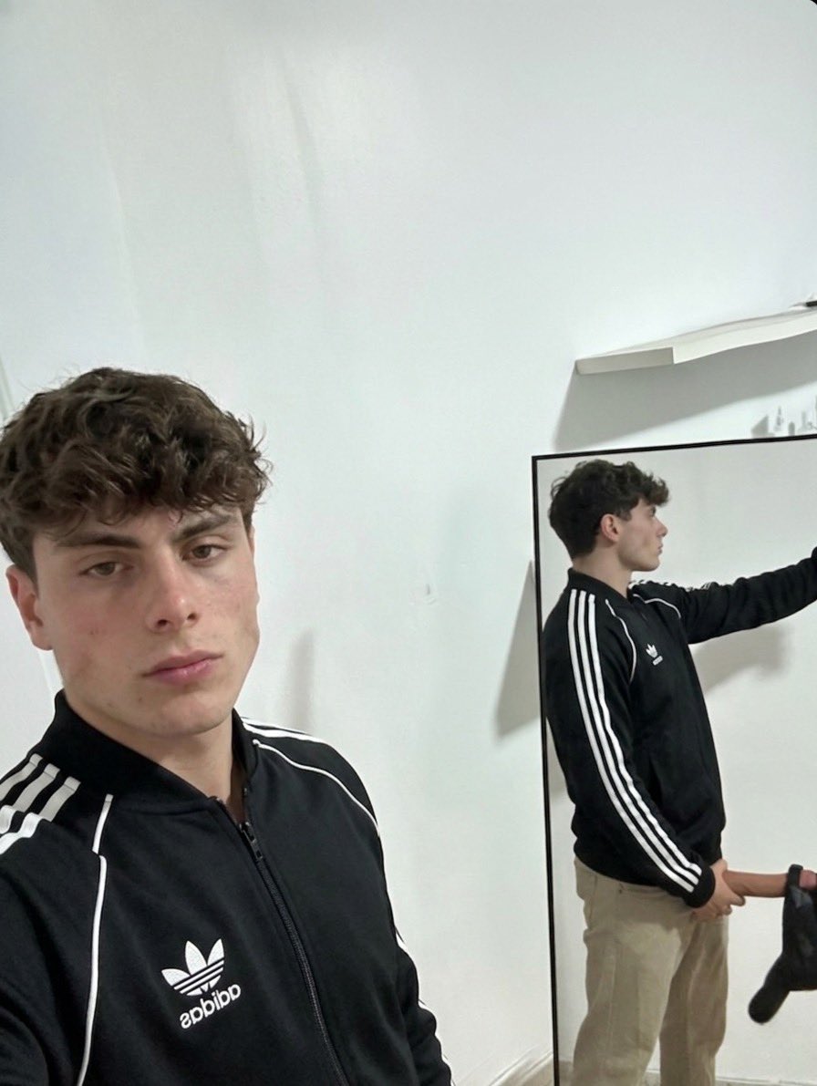 Carlos😈 tweet media