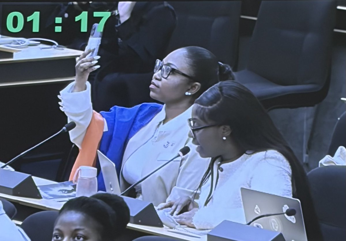 Monique Clesca tweet media