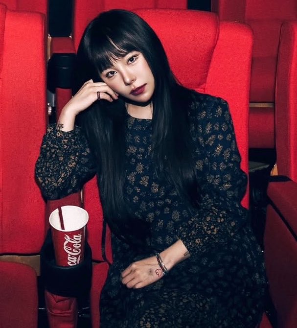 wheein pics tweet media